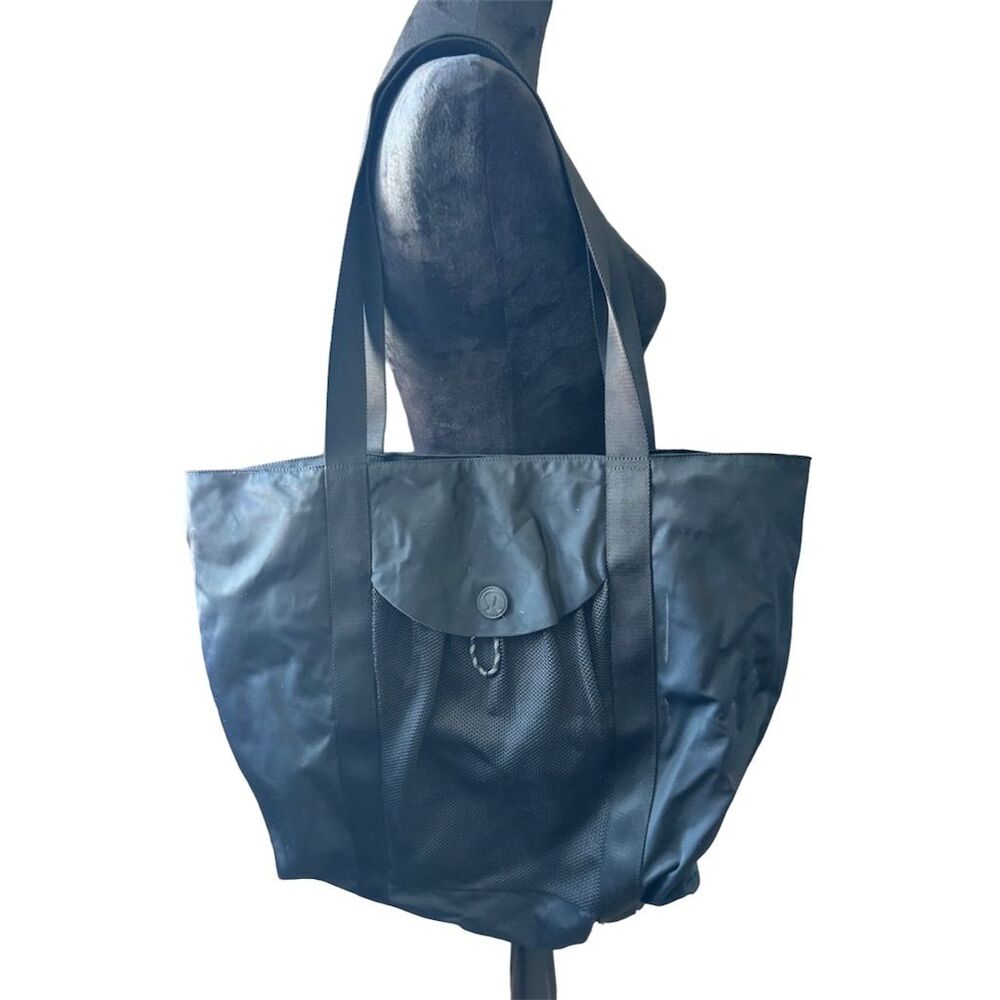 Lululemon Take it On Tote Bag